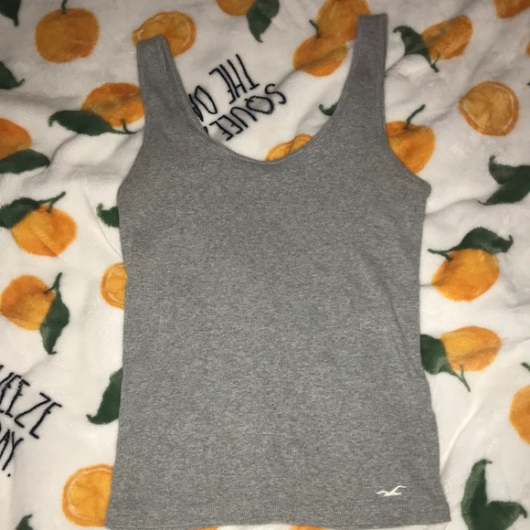 Gray tank top - Picture 1 of 4
